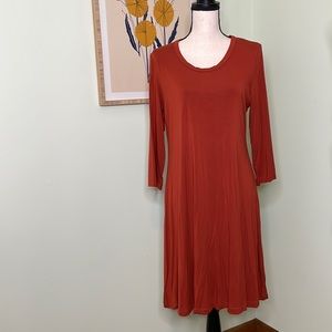 NWOT T Tahari 3/4 Sleeve T-Shirt Dress